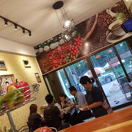 סוראט תאני Amaretto Hostel מראה חיצוני תמונה
