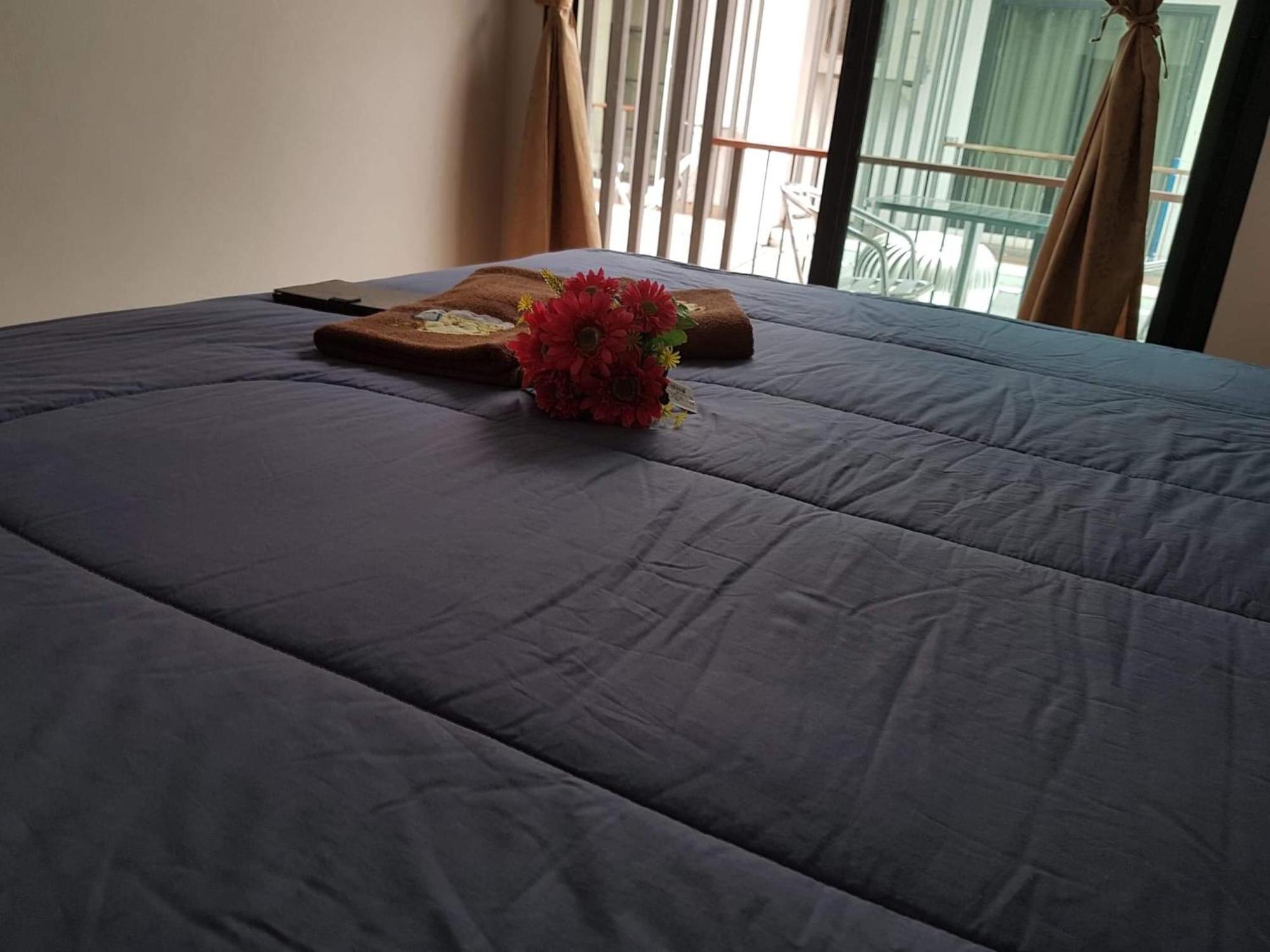 סוראט תאני Amaretto Hostel מראה חיצוני תמונה