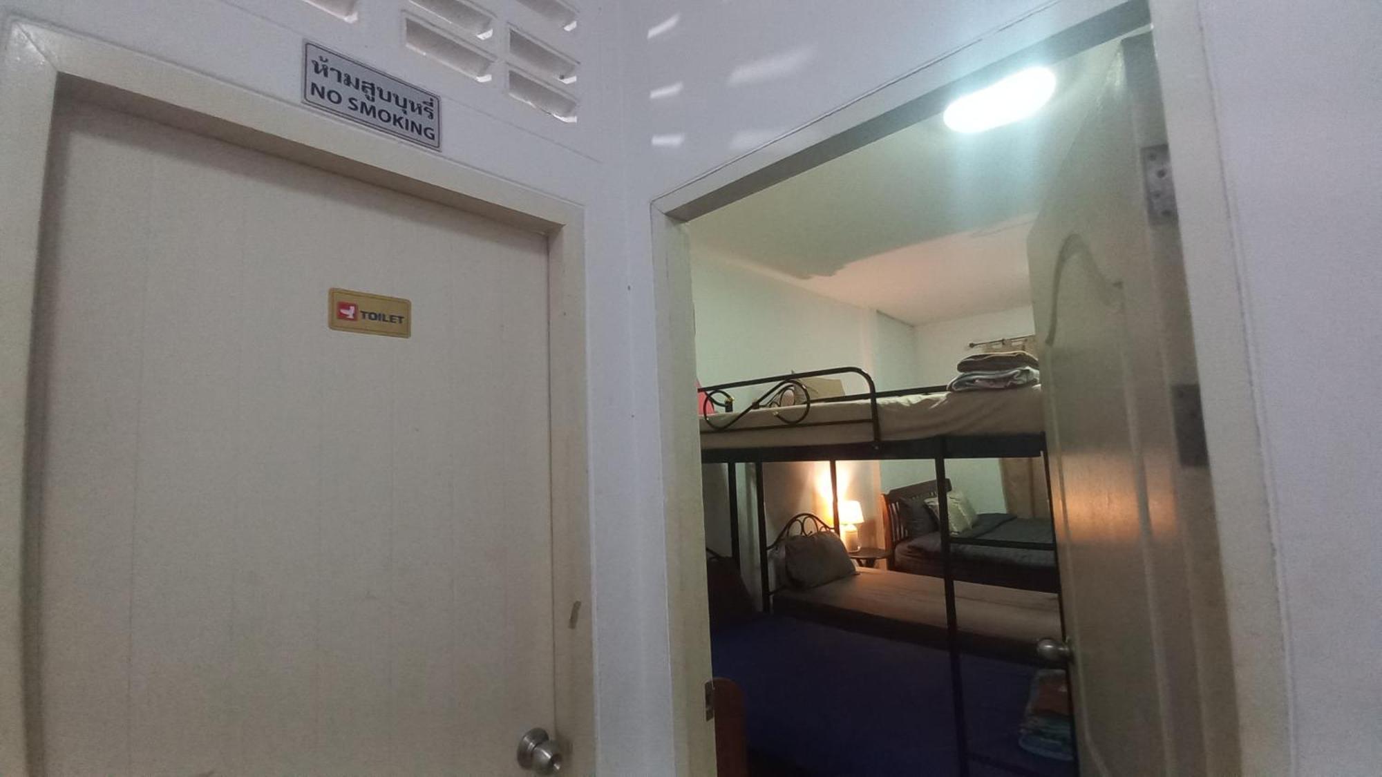 סוראט תאני Amaretto Hostel מראה חיצוני תמונה