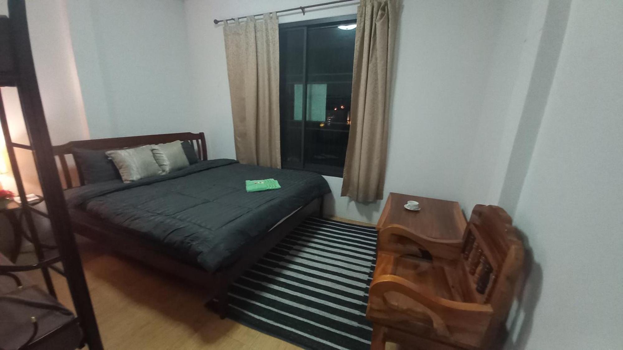 סוראט תאני Amaretto Hostel מראה חיצוני תמונה