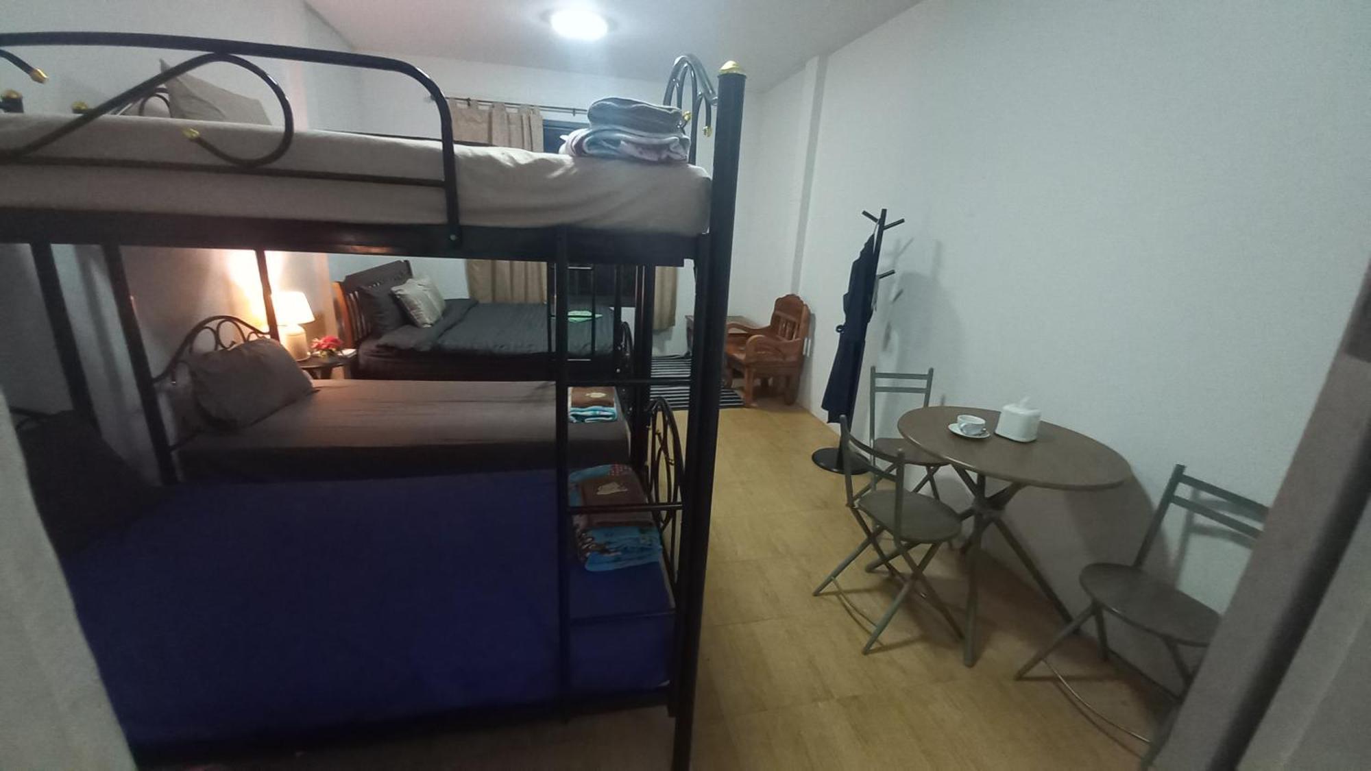 סוראט תאני Amaretto Hostel מראה חיצוני תמונה