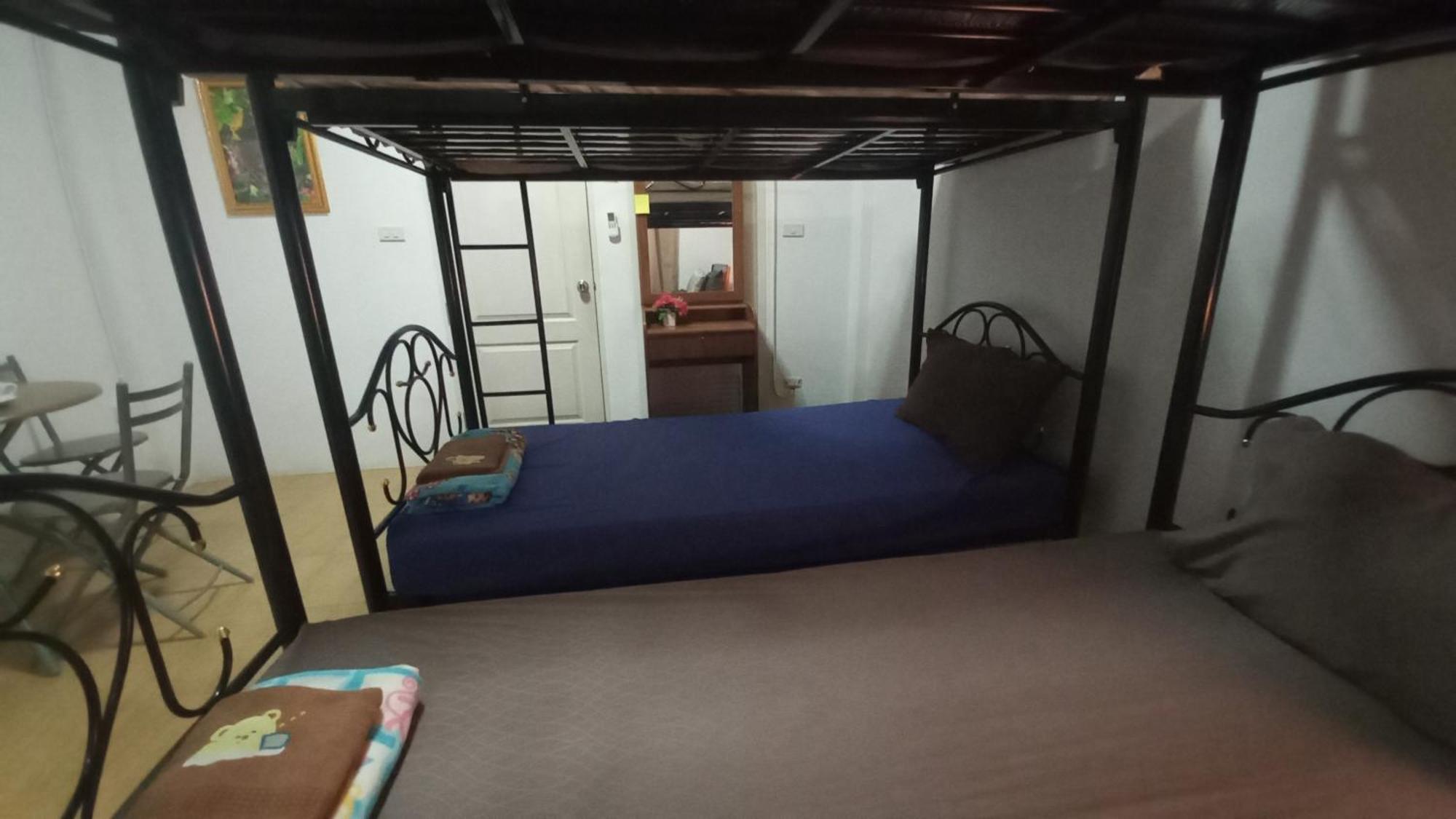 סוראט תאני Amaretto Hostel מראה חיצוני תמונה