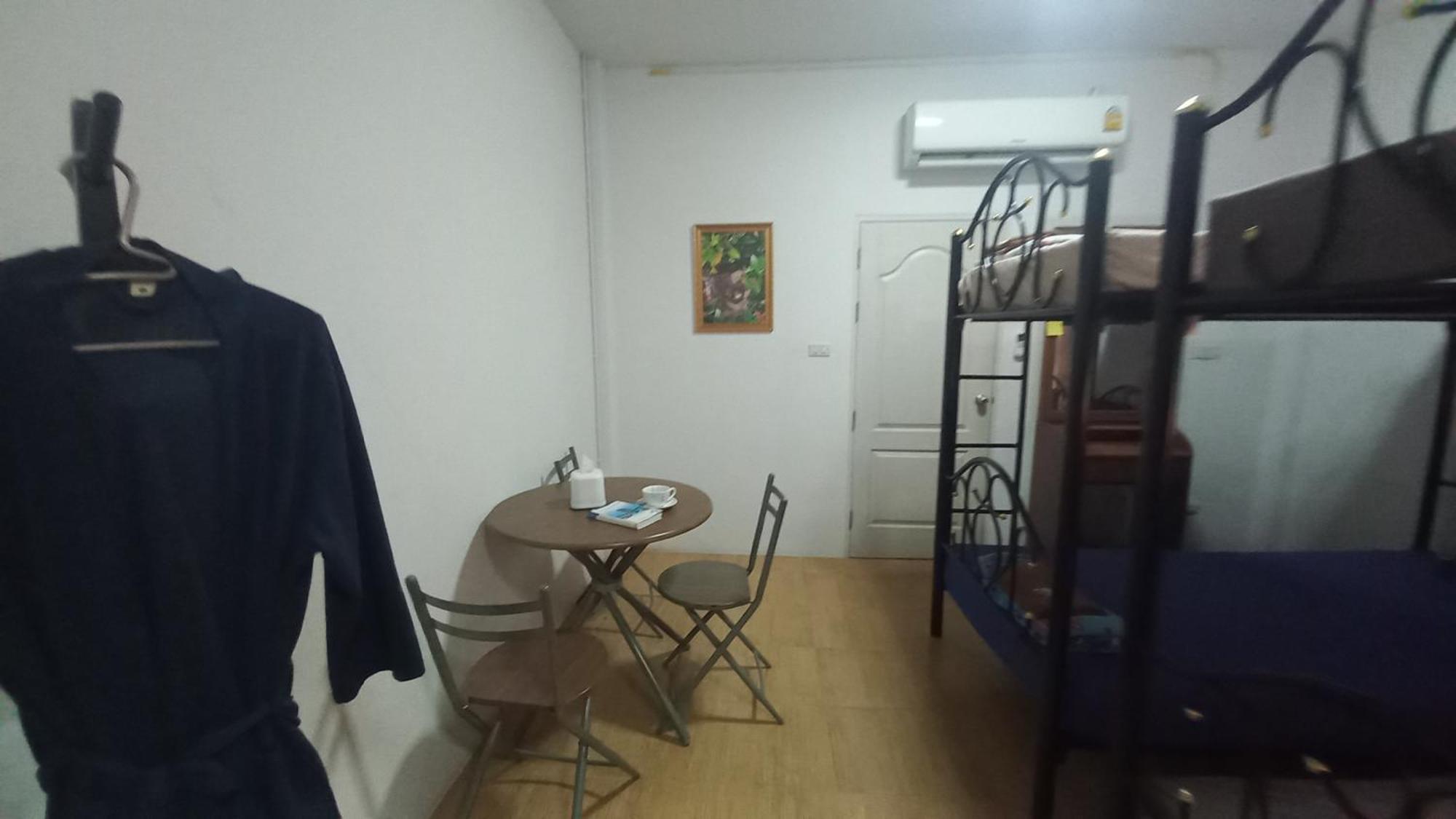 סוראט תאני Amaretto Hostel מראה חיצוני תמונה