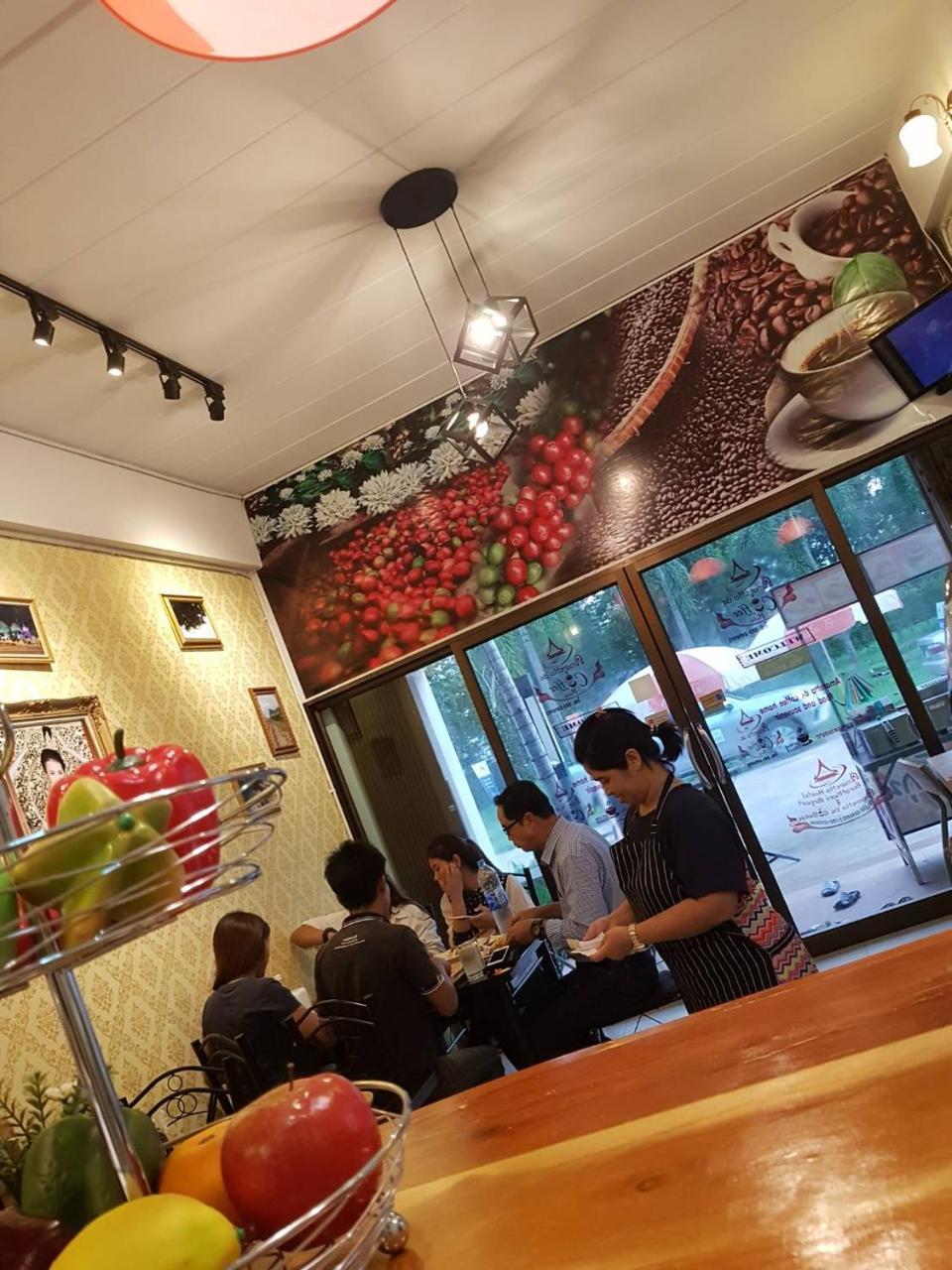 סוראט תאני Amaretto Hostel מראה חיצוני תמונה